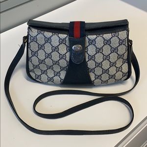 Gucci Vintage Crossbody Purse